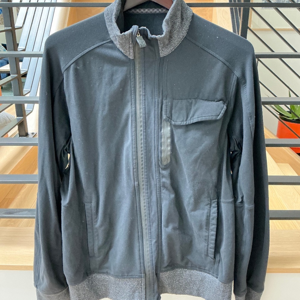 Lululemon Men’s Kung Fu Jacket Size L